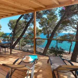 Pine Glamping Homes Park za odmor